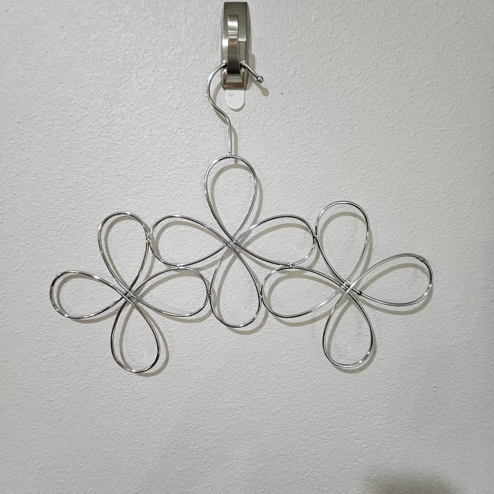 Scarf Holder
